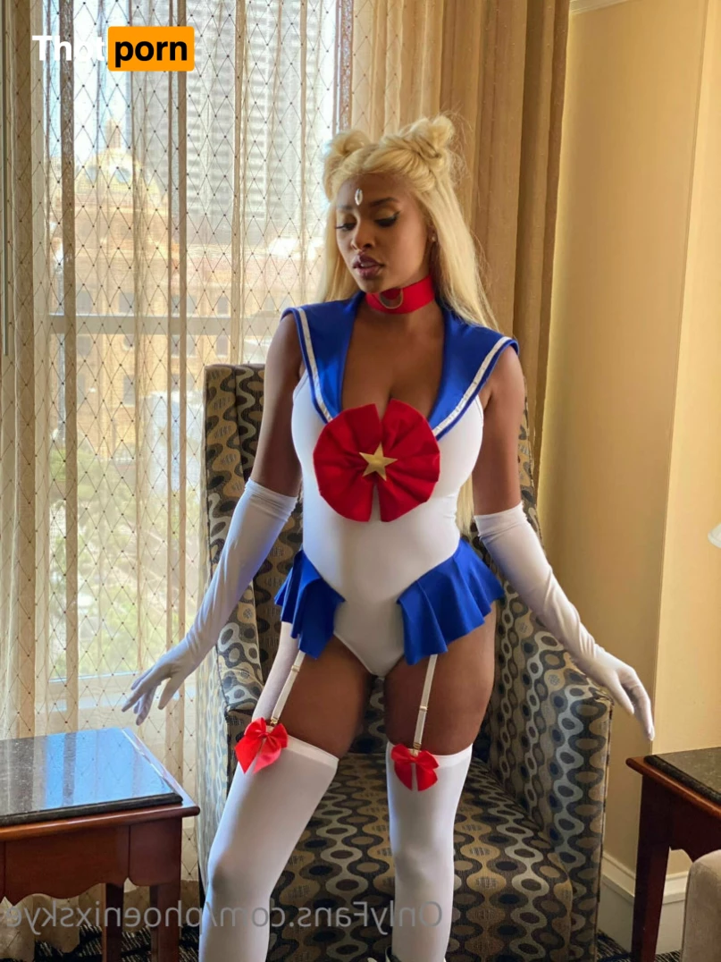 phoenix skye 6240895