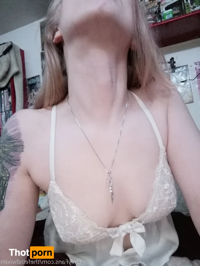 fetishvixenfatal 13722666