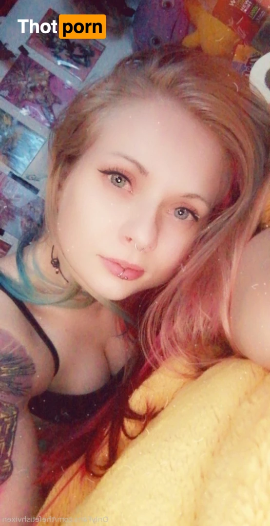 fetishvixenfatal 13723276