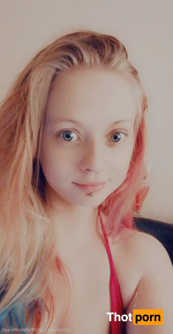 fetishvixenfatal 13723398