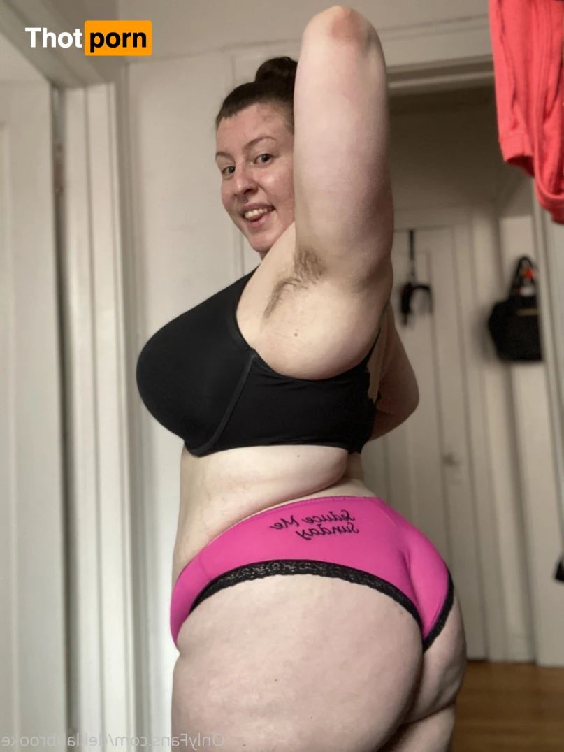 DelilahBrooke 15435134