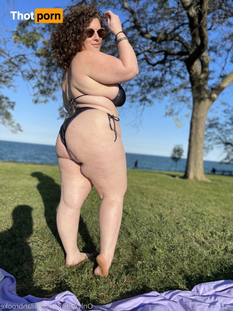 DelilahBrooke 15435978