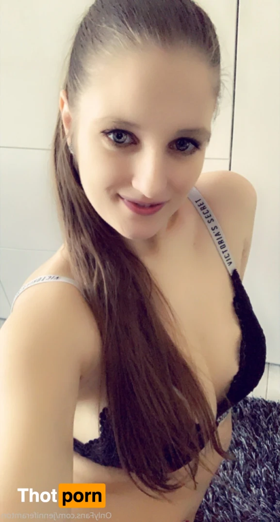 Jennifer Amton 13690780