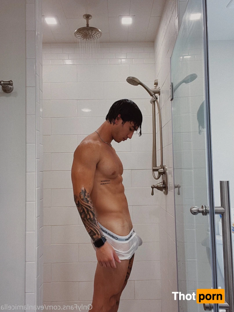 Evan Lamicella 16532555