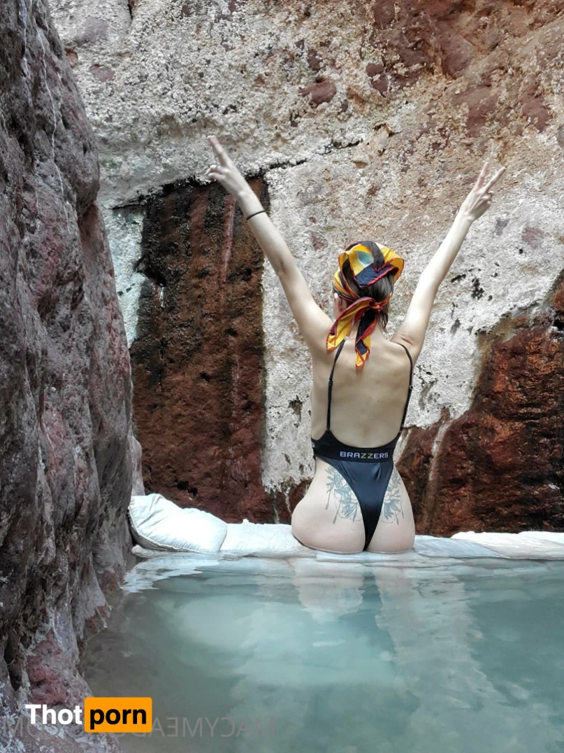 Macy Meadows 15625690