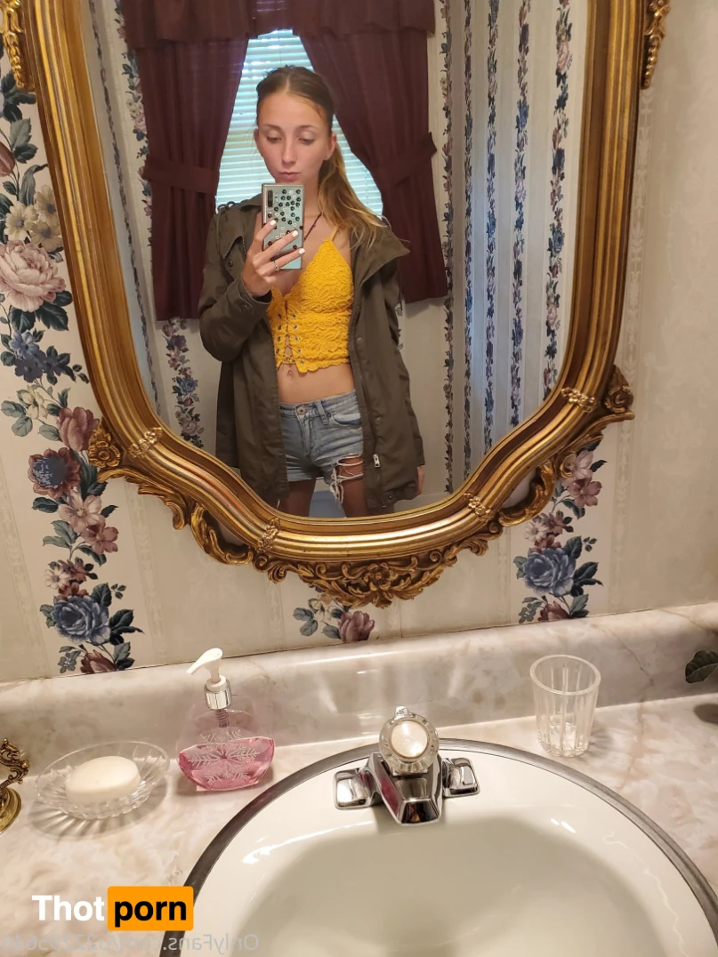 Macy Meadows 15634654