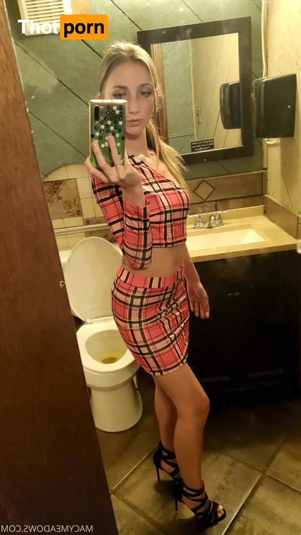 Macy Meadows 15660961