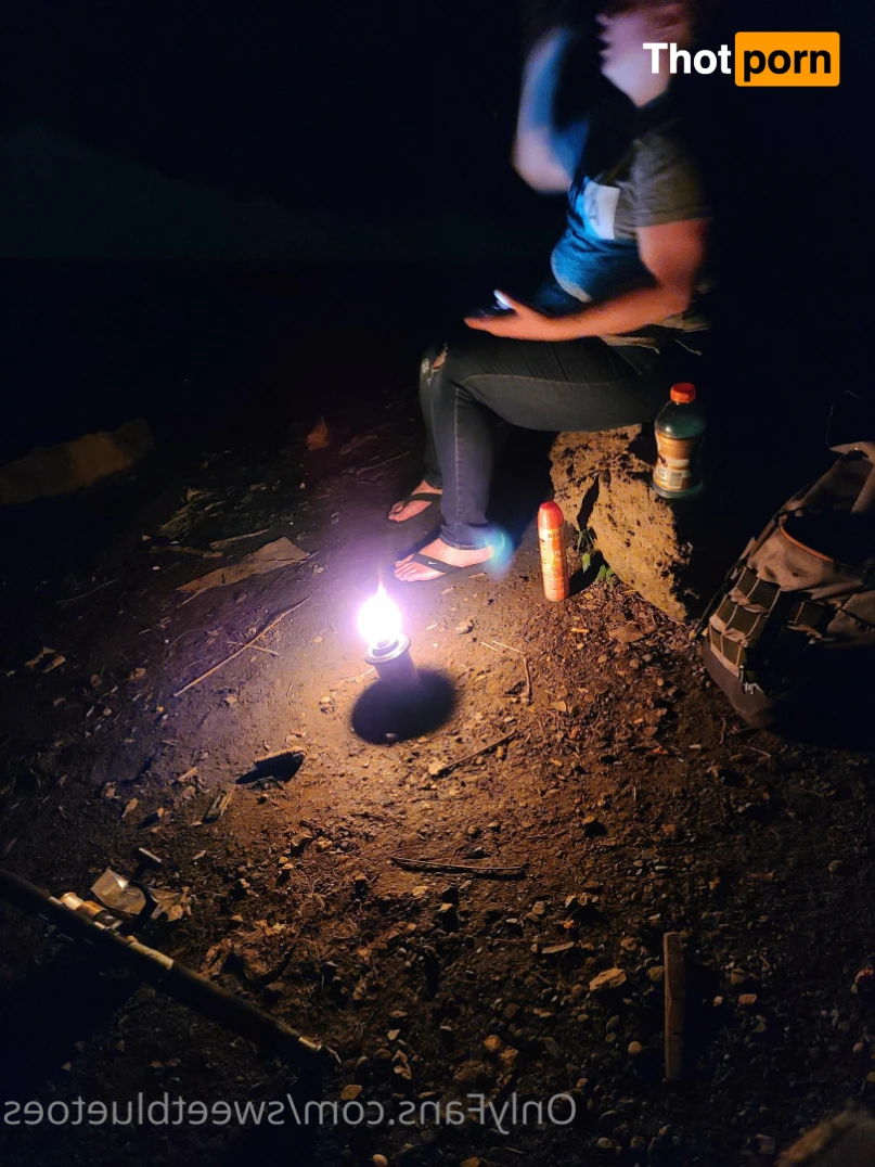 Sweetbluetoes 16361811