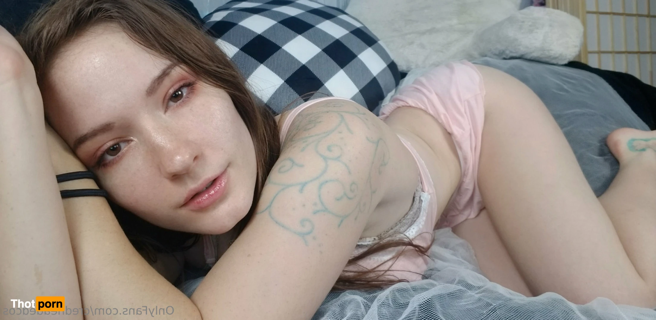 Caught Redheaded 16348884