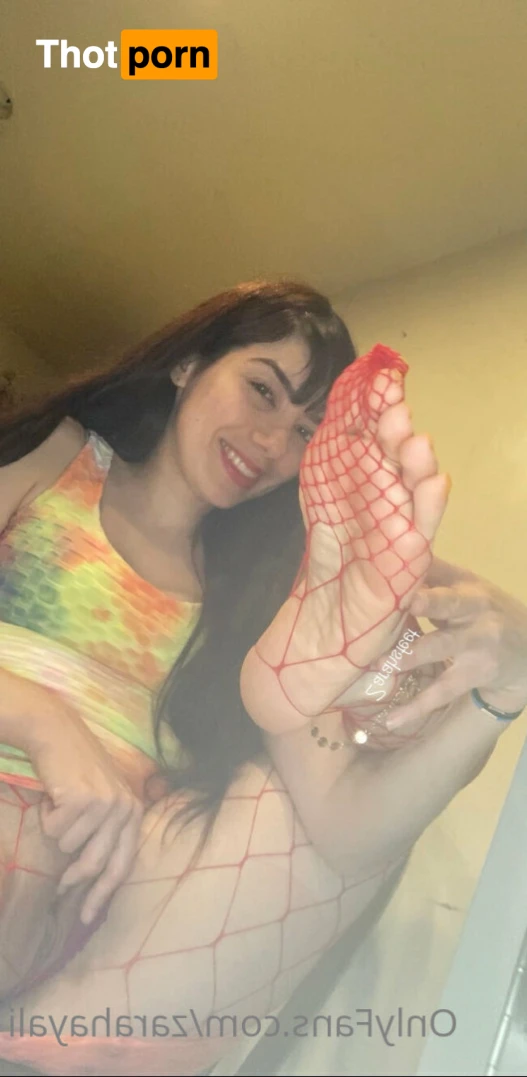 Zarah Ayali 15261777