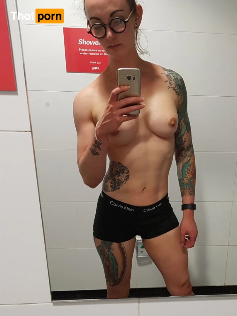 ClaudiaAfterDark 14919340