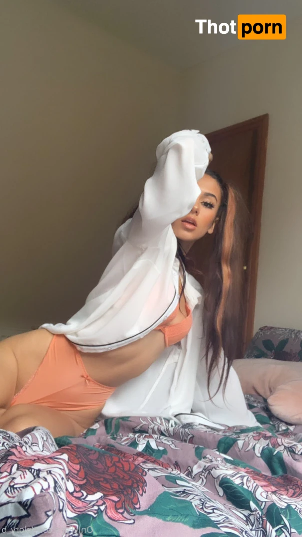 Karamel.kitty 15632607