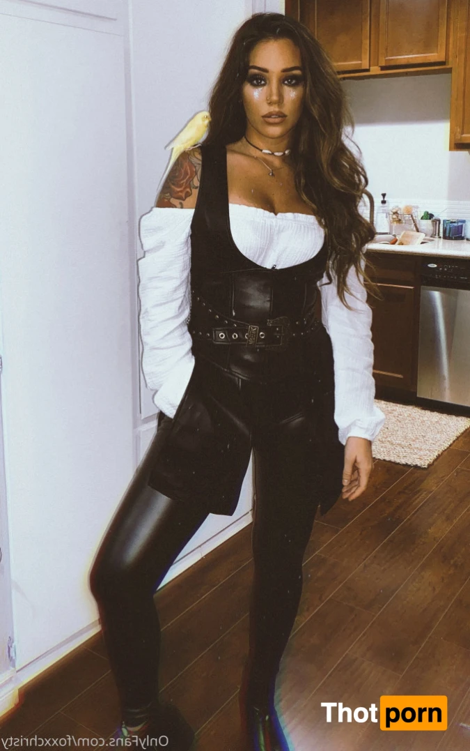 Sunkissed Foxx 13131498