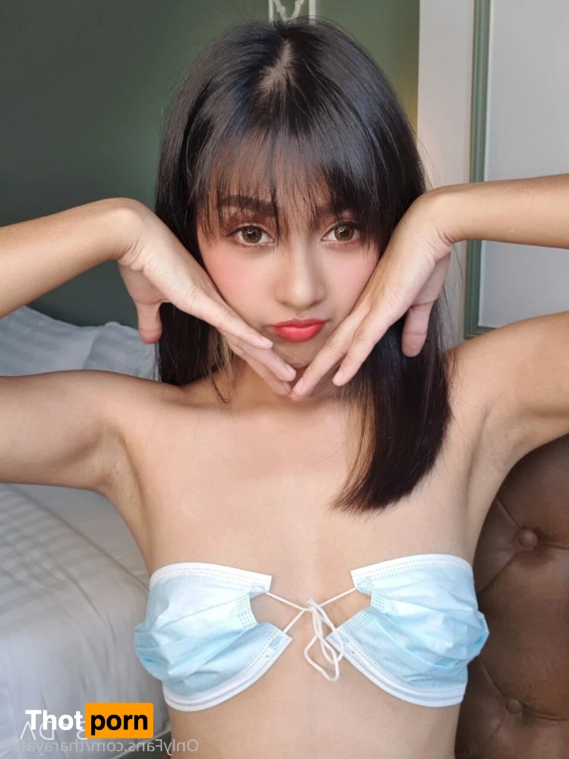 Tharaya Phumiwat 15958882