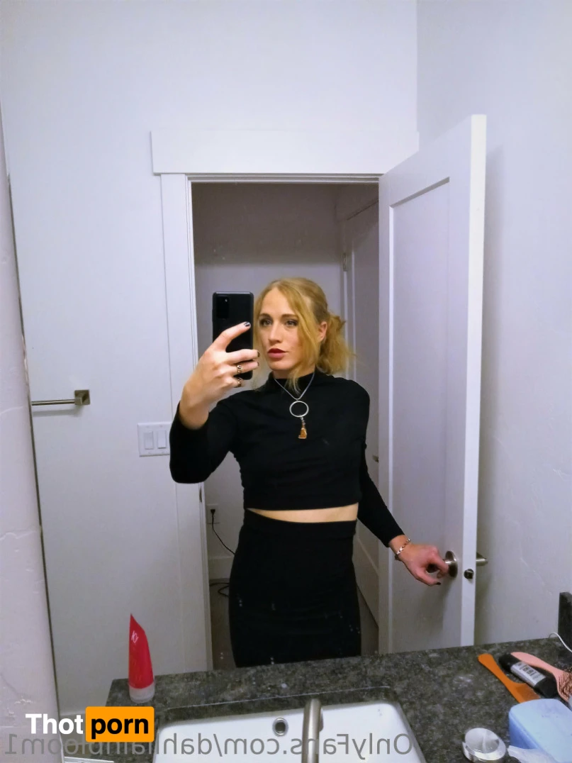 Meddle Blooms 15615093