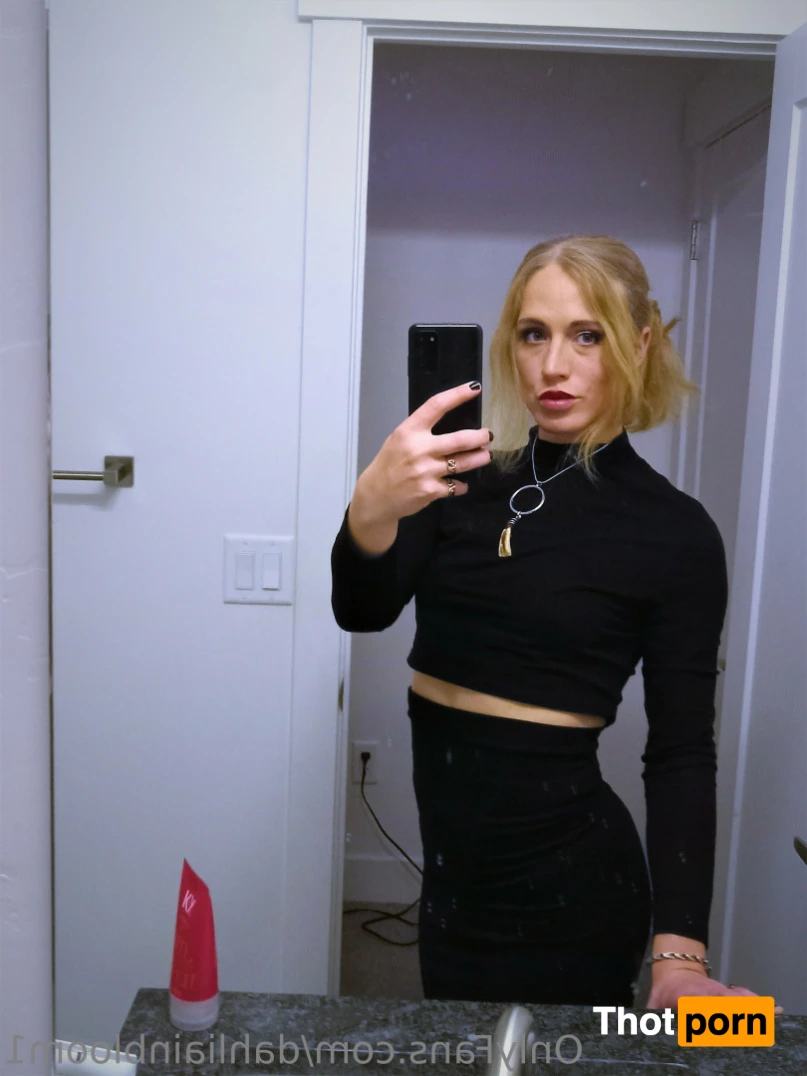 Meddle Blooms 15615143