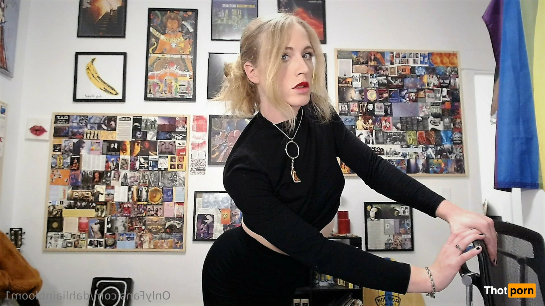 Meddle Blooms 15615717