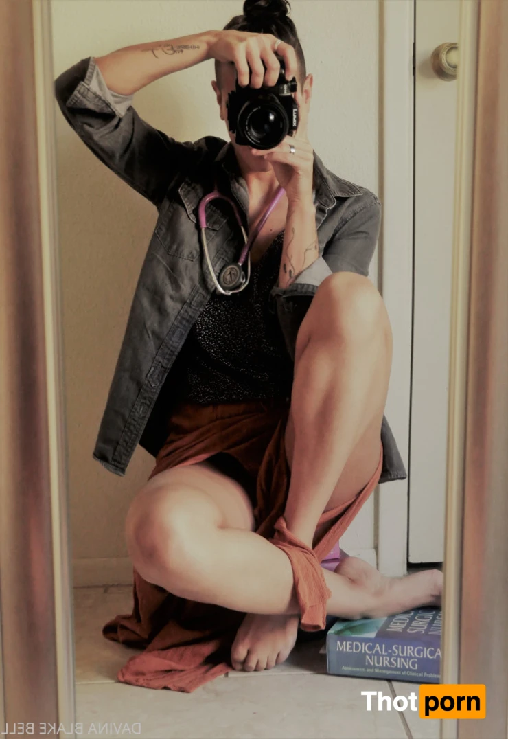 Davina Blake Bell 15534548