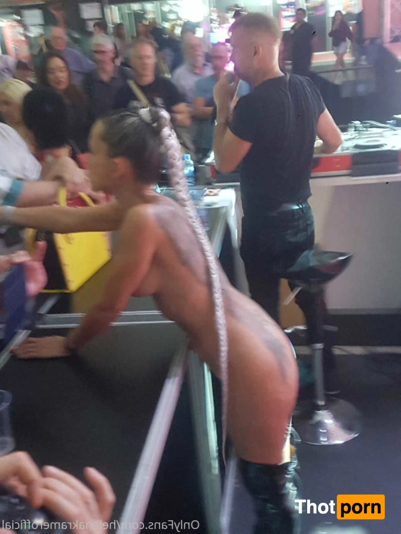 Helena Kramer 16379804