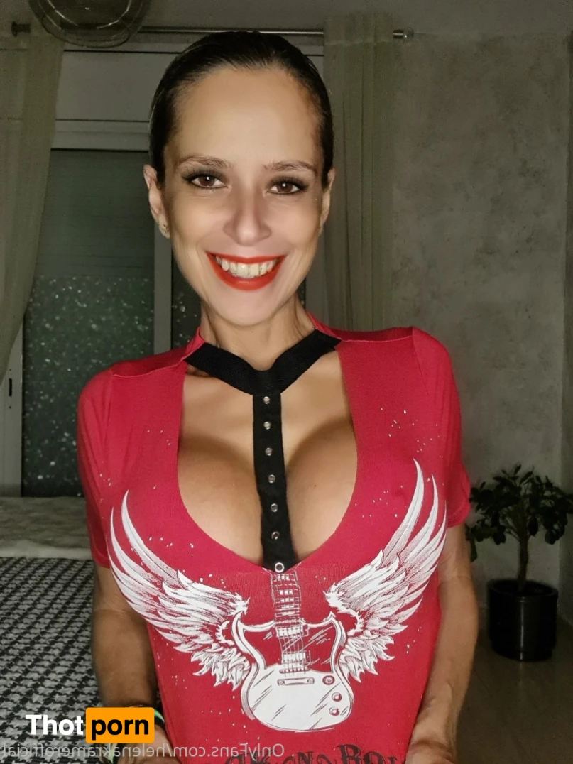 Helena Kramer 16379863