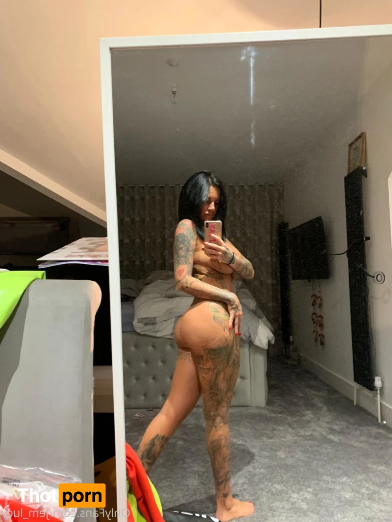 J E M M A L U C Y 🖤 16330148