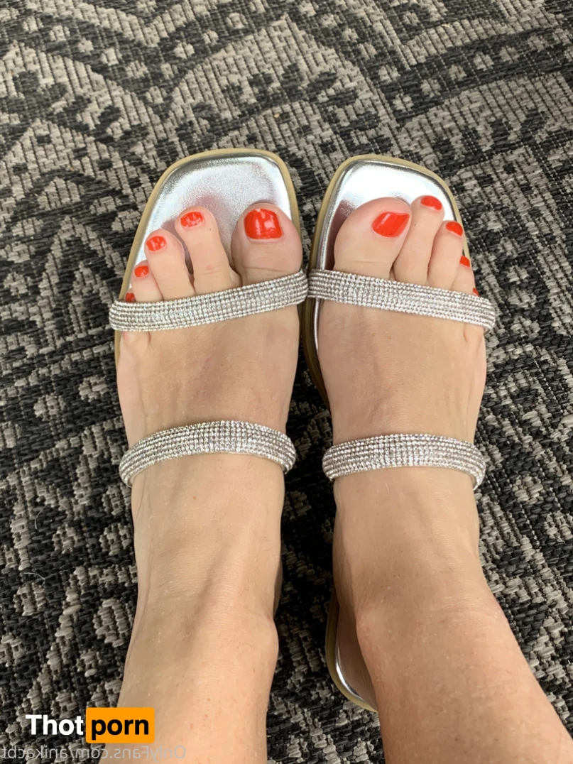 Cock &amp; Ball Trampling Girls 11460237