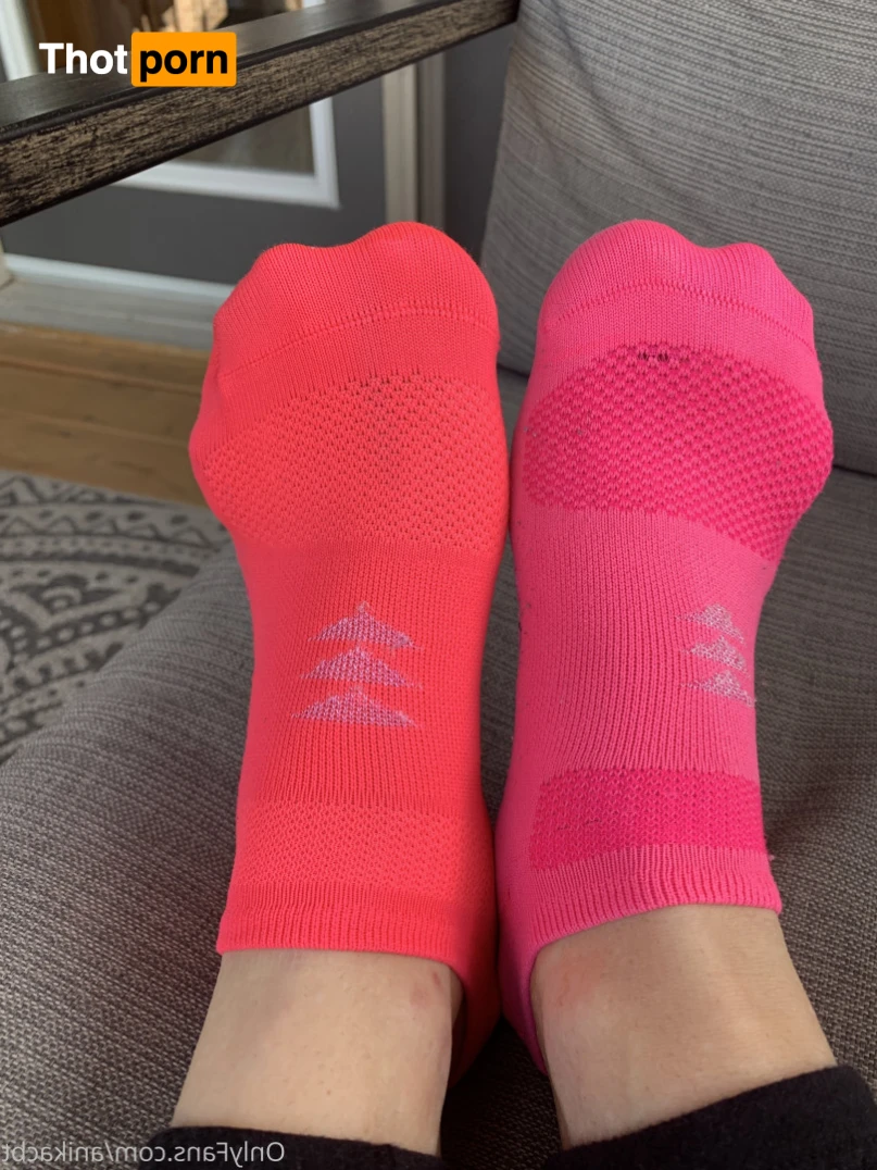 Cock &amp; Ball Trampling Girls 12624608