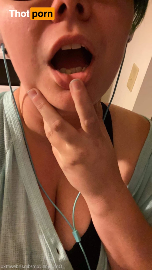 Dinah DeWitt 16025021