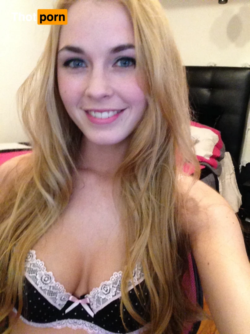 Bailey Rayne 11568110