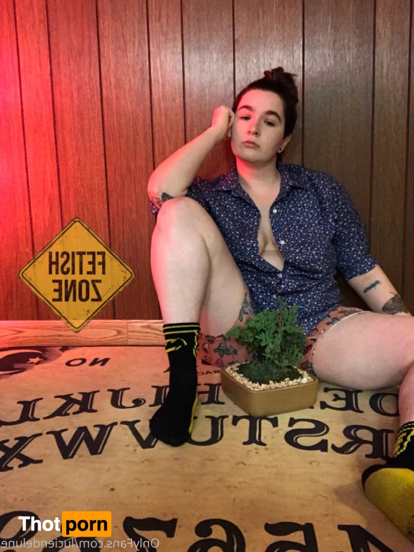 hairy alt bby 15723570