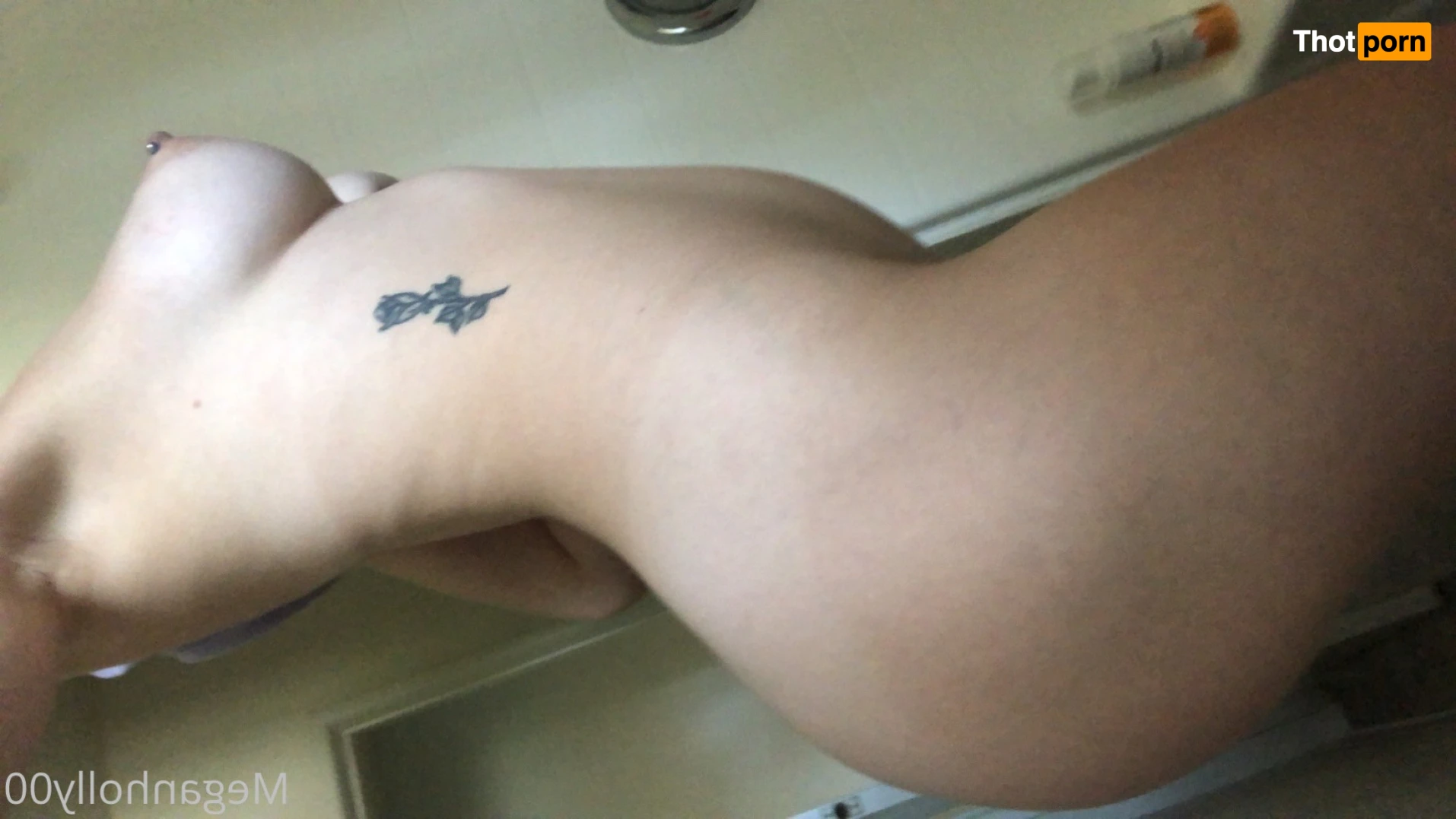 Megan Holly 15020029