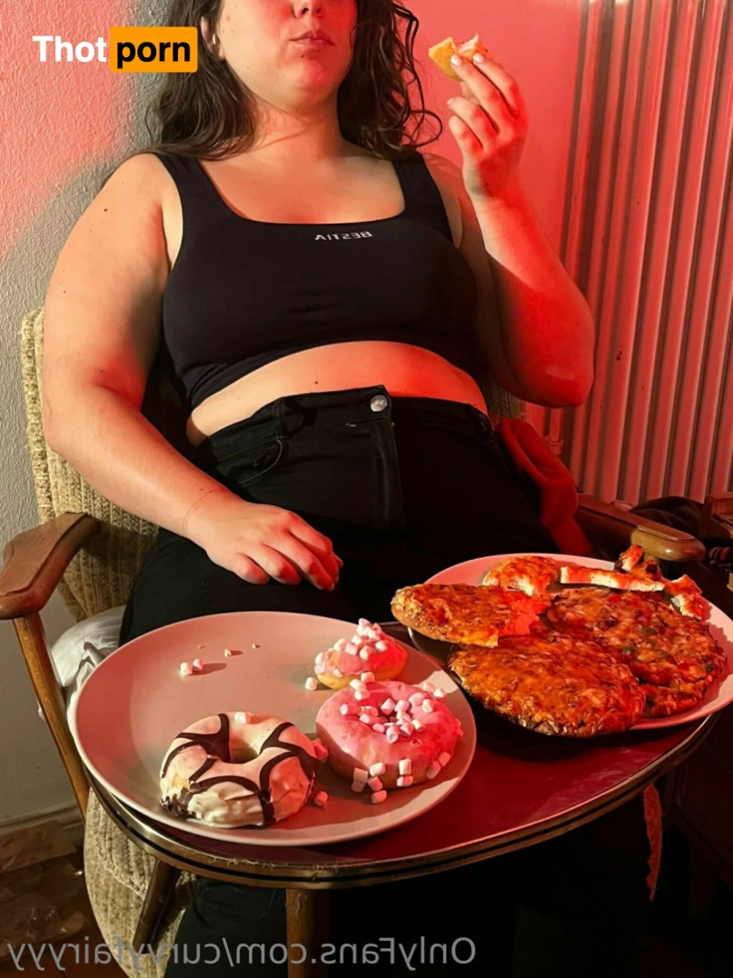 Curvy Fairy 14205391