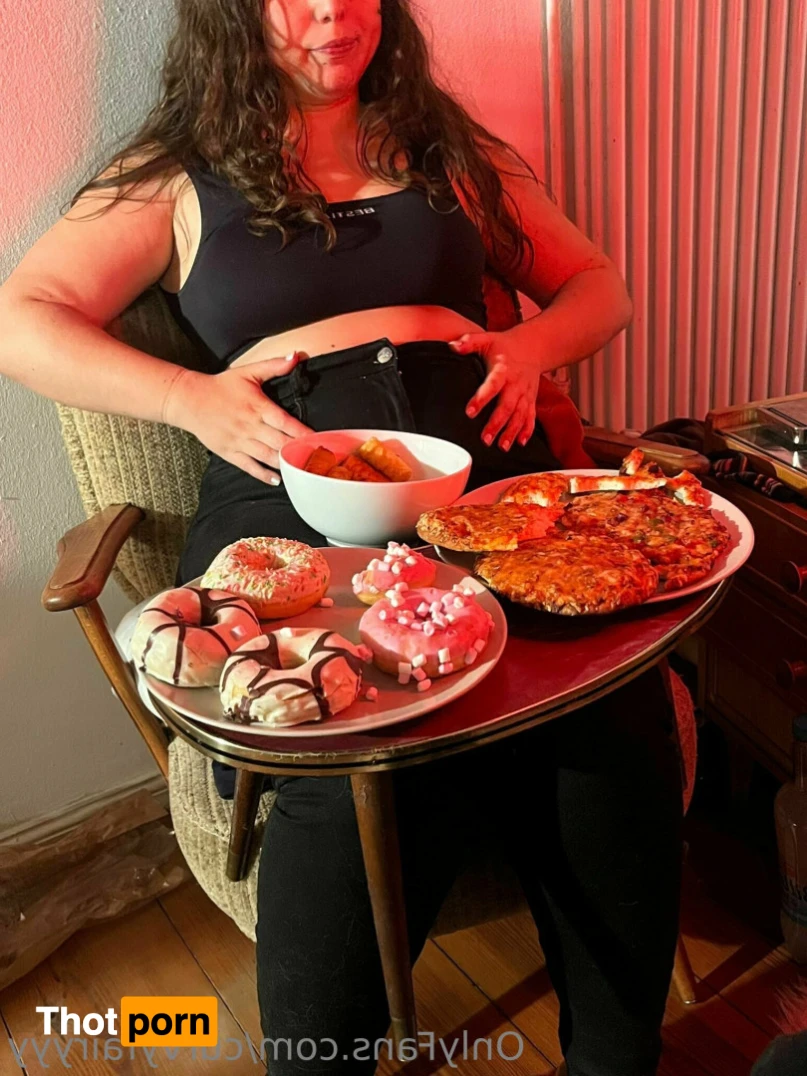 Curvy Fairy 14214840