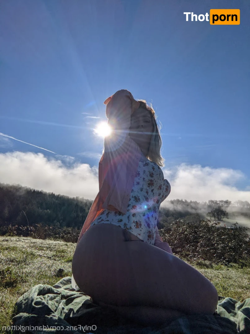 Claire Johnson 15691009