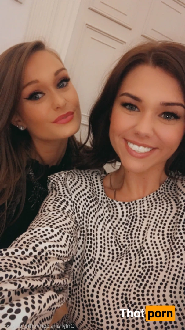 🎀 Effie Diaz 🎀 16552719