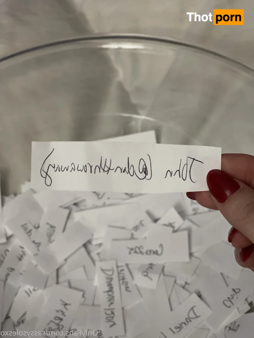 Victoria Soles 11385926