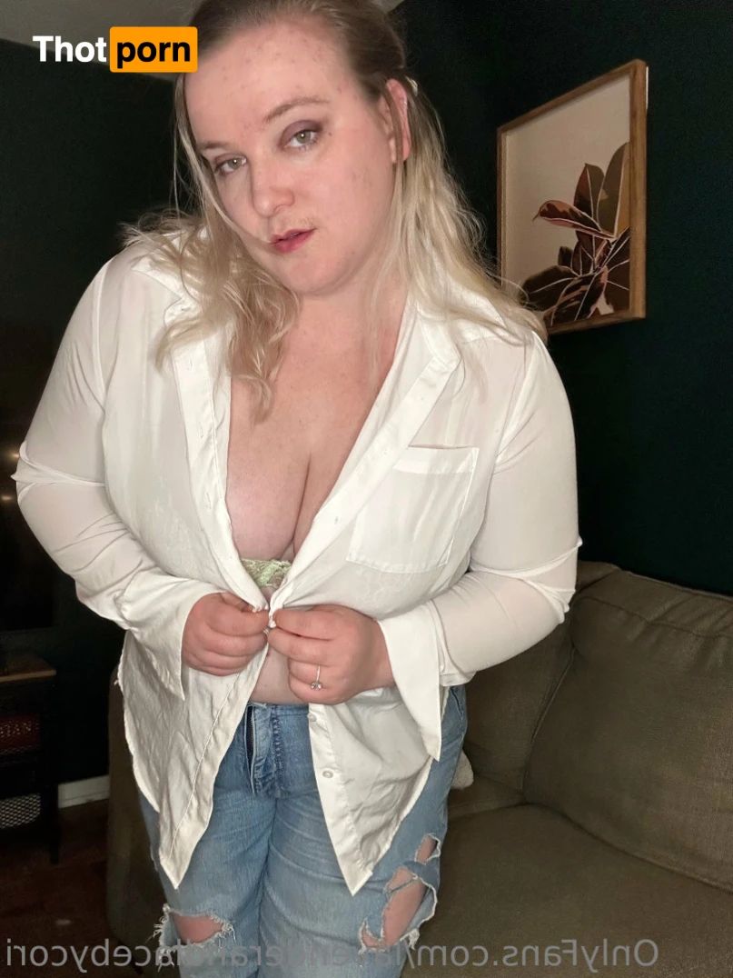 lavenderandlacebycori 13734305