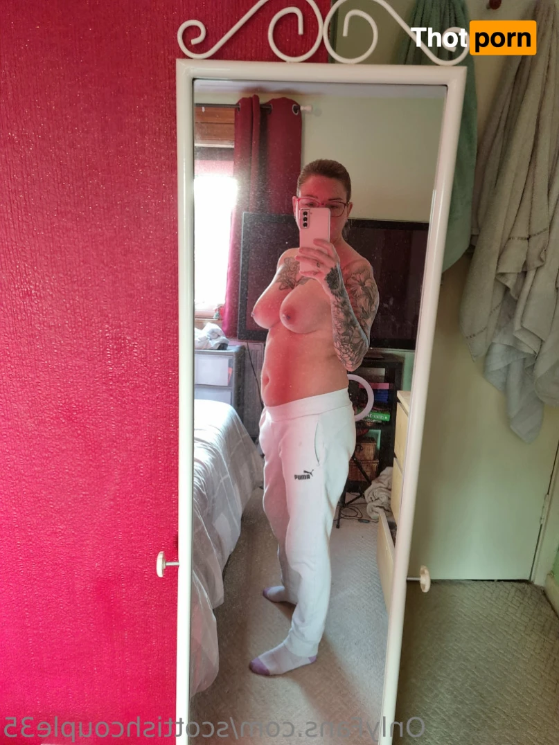 scottishcouple35 16378534