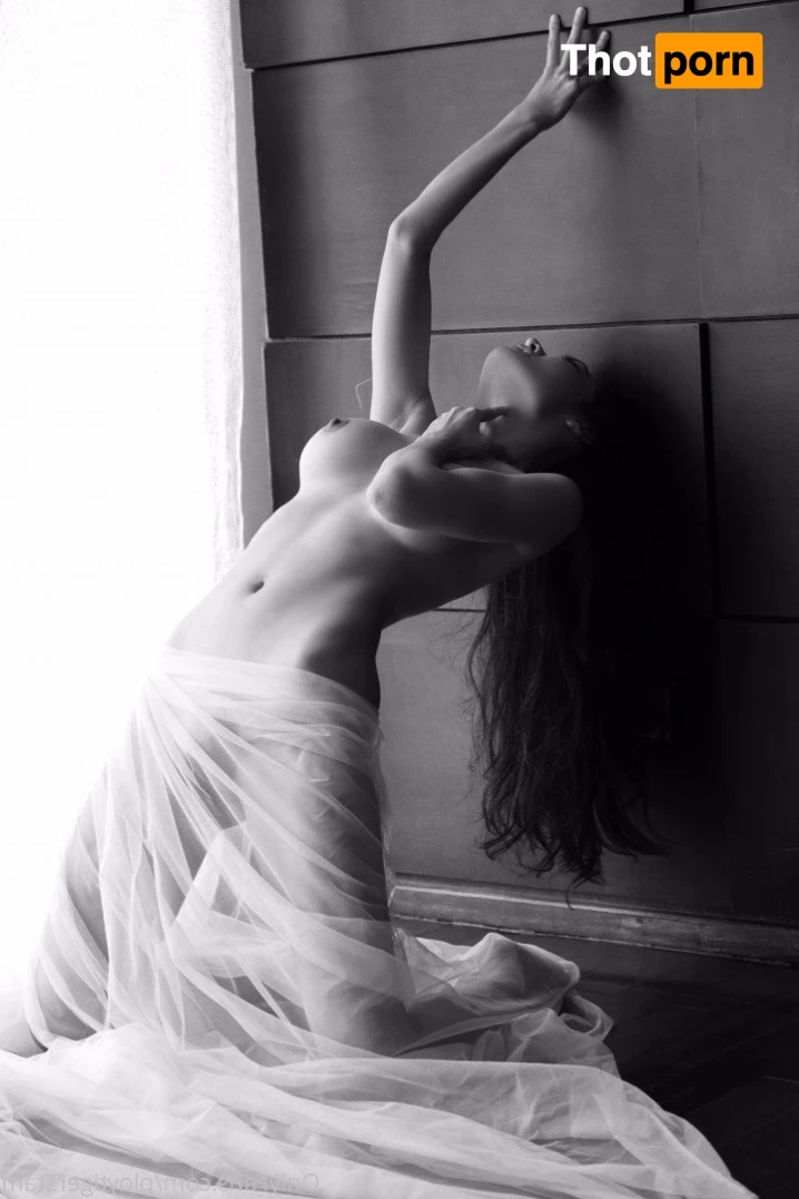 Ploy Tigerstam 973097