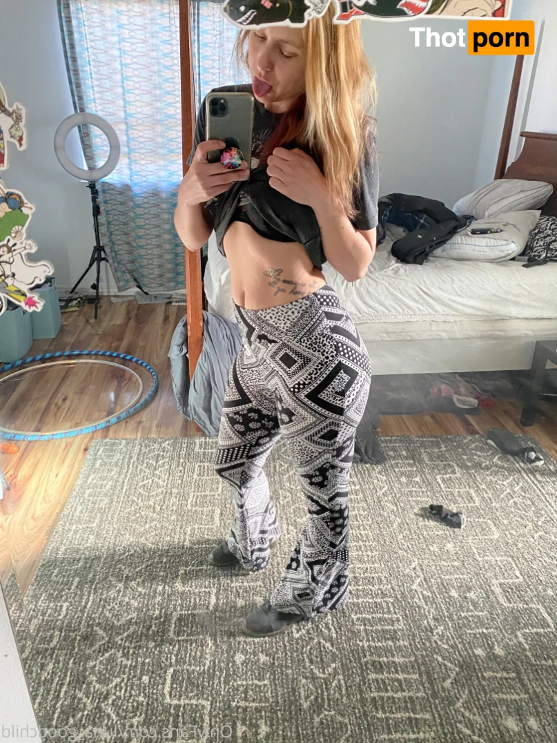 Luna Goodchild 16332566