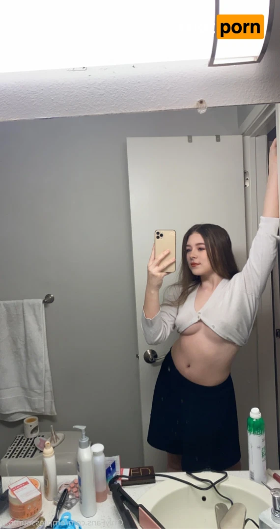 empressaurora0 14329394