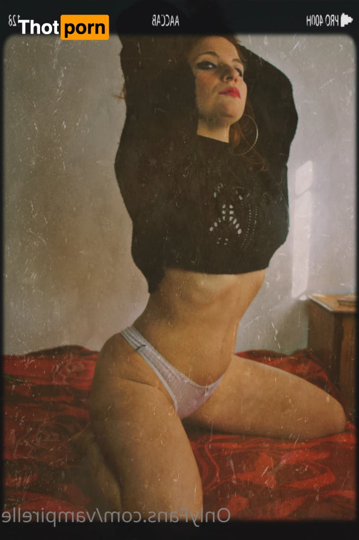 goat.redhead 16328377