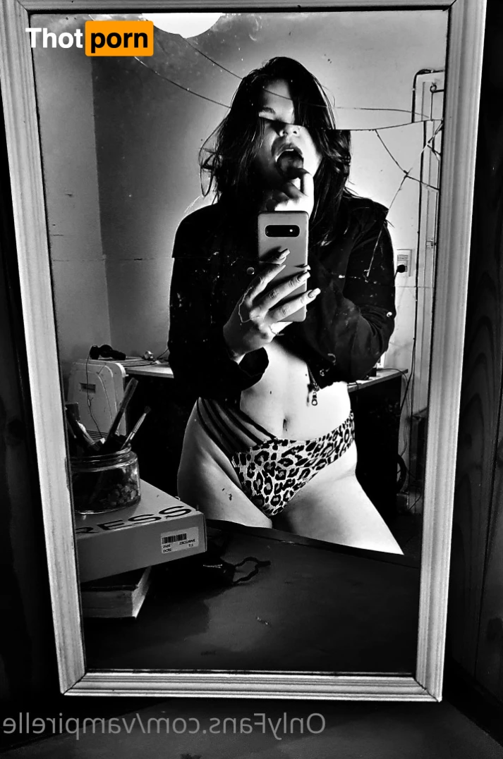 goat.redhead 16346767