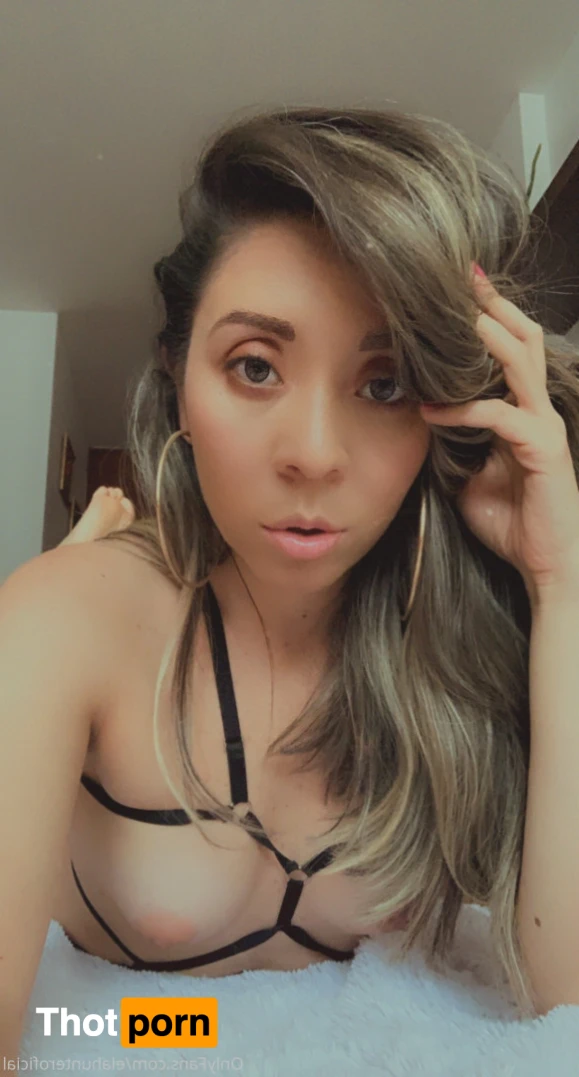 Ela Hunter💗 11811145