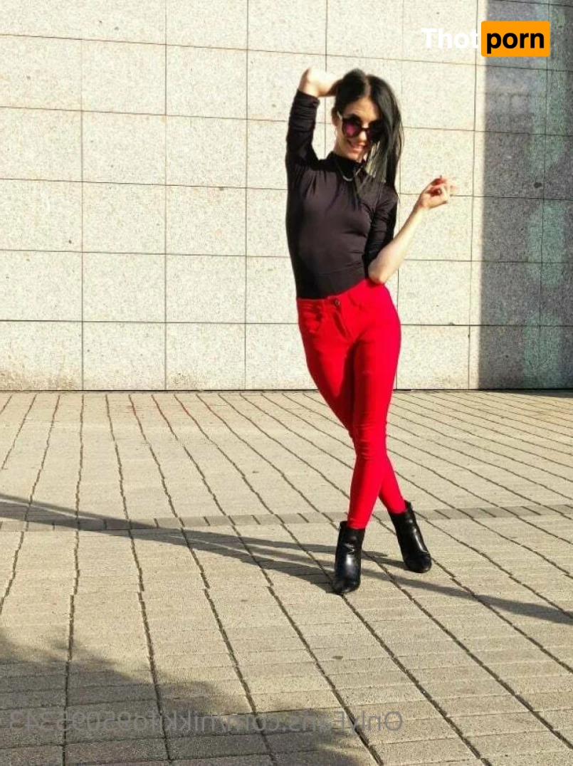 nikkifo95095343 13839516