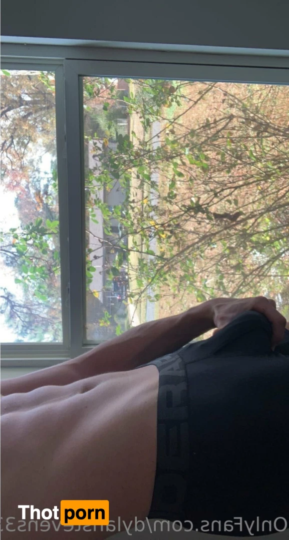 D Stevens 👅 14816993