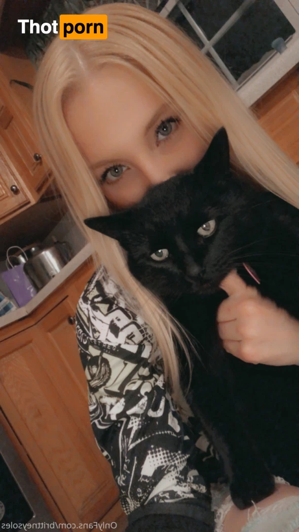 Brittney Soles 14585235