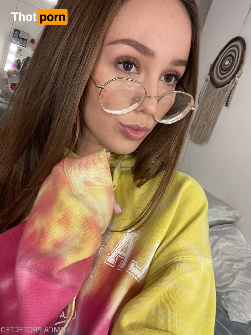 christinasage1996 15064323