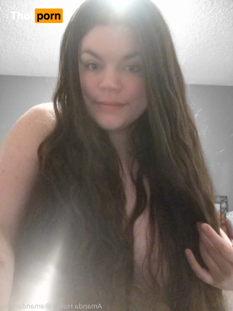 Amanda Holley 14548789