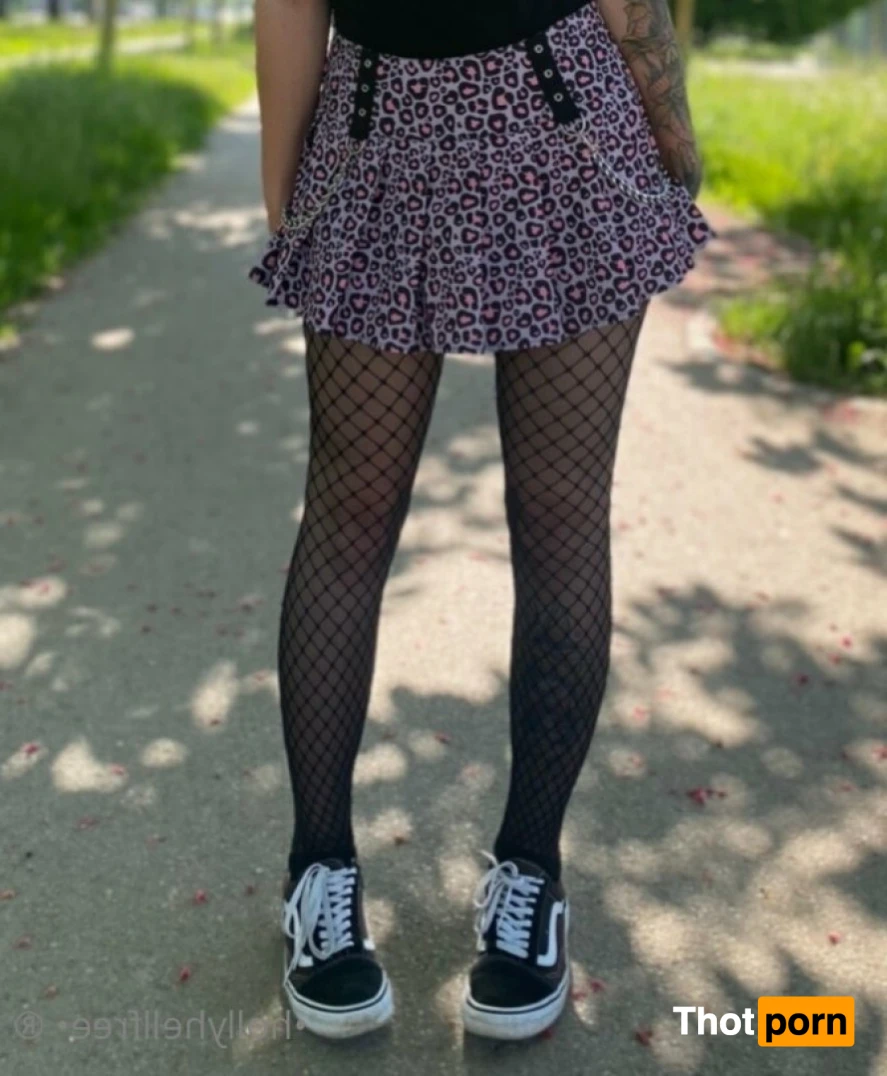 🧁•𝓗𝓸𝓵𝓵𝔂•🧁 15304363